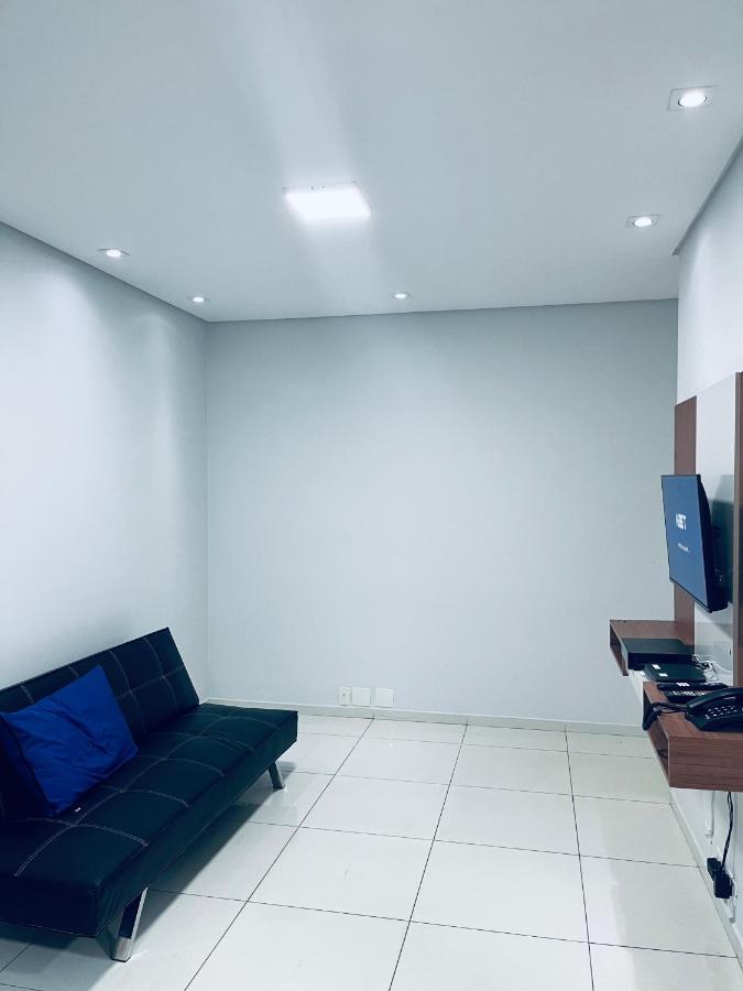 גוארויה Pitangueiras 1 , 2 Dormitorios, Piscina, 100 M Praia, Duas Vagas De Garagem E Wi-Fi מראה חיצוני תמונה