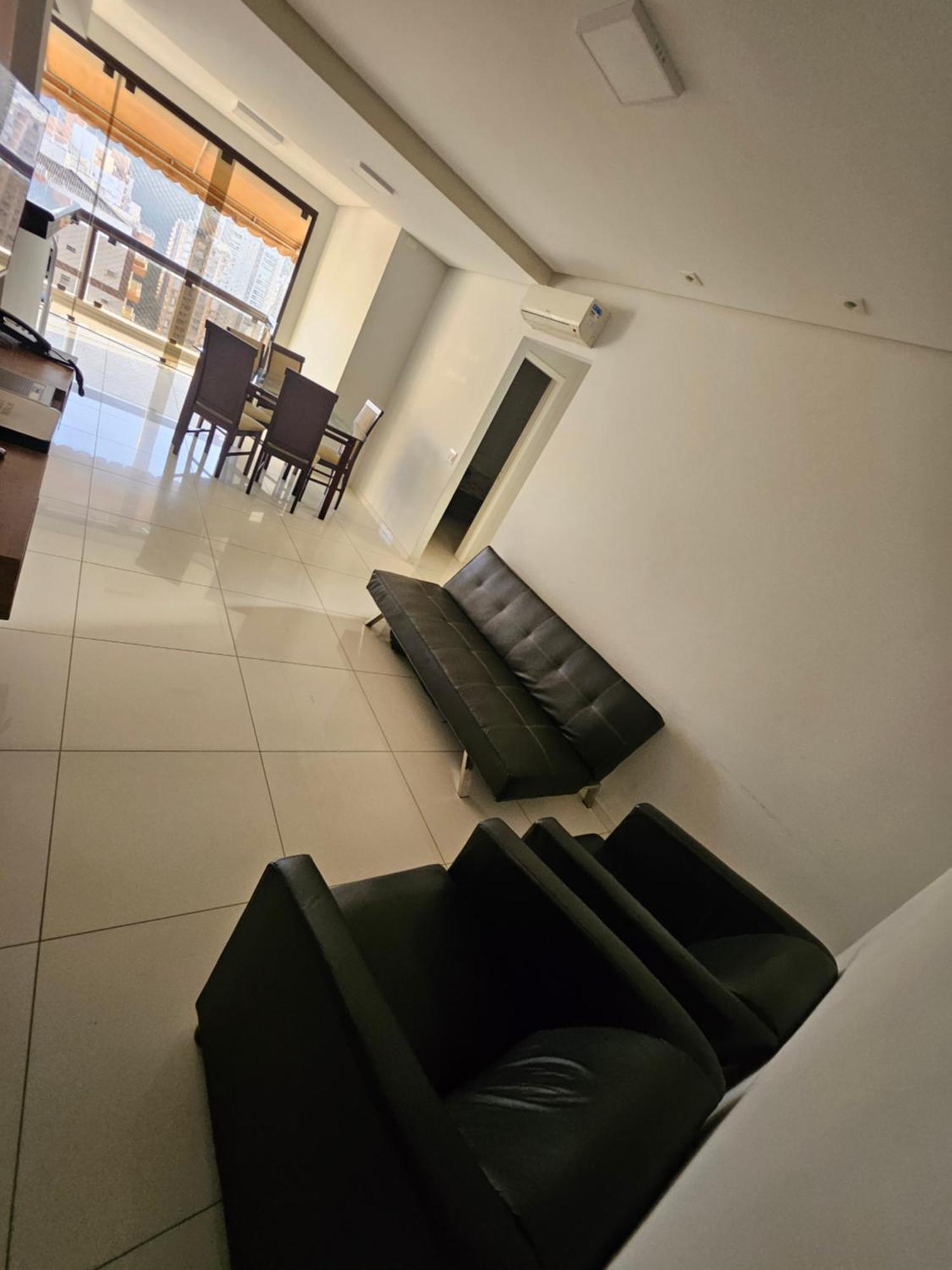 גוארויה Pitangueiras 1 , 2 Dormitorios, Piscina, 100 M Praia, Duas Vagas De Garagem E Wi-Fi מראה חיצוני תמונה